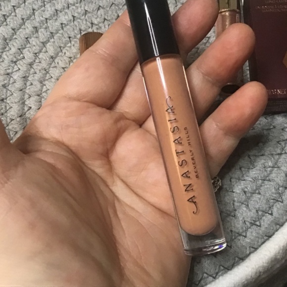 💋💋 boujee little lip bundle, Charlotte tilbury mini lipstick, Anastasia lip - Picture 6 of 8